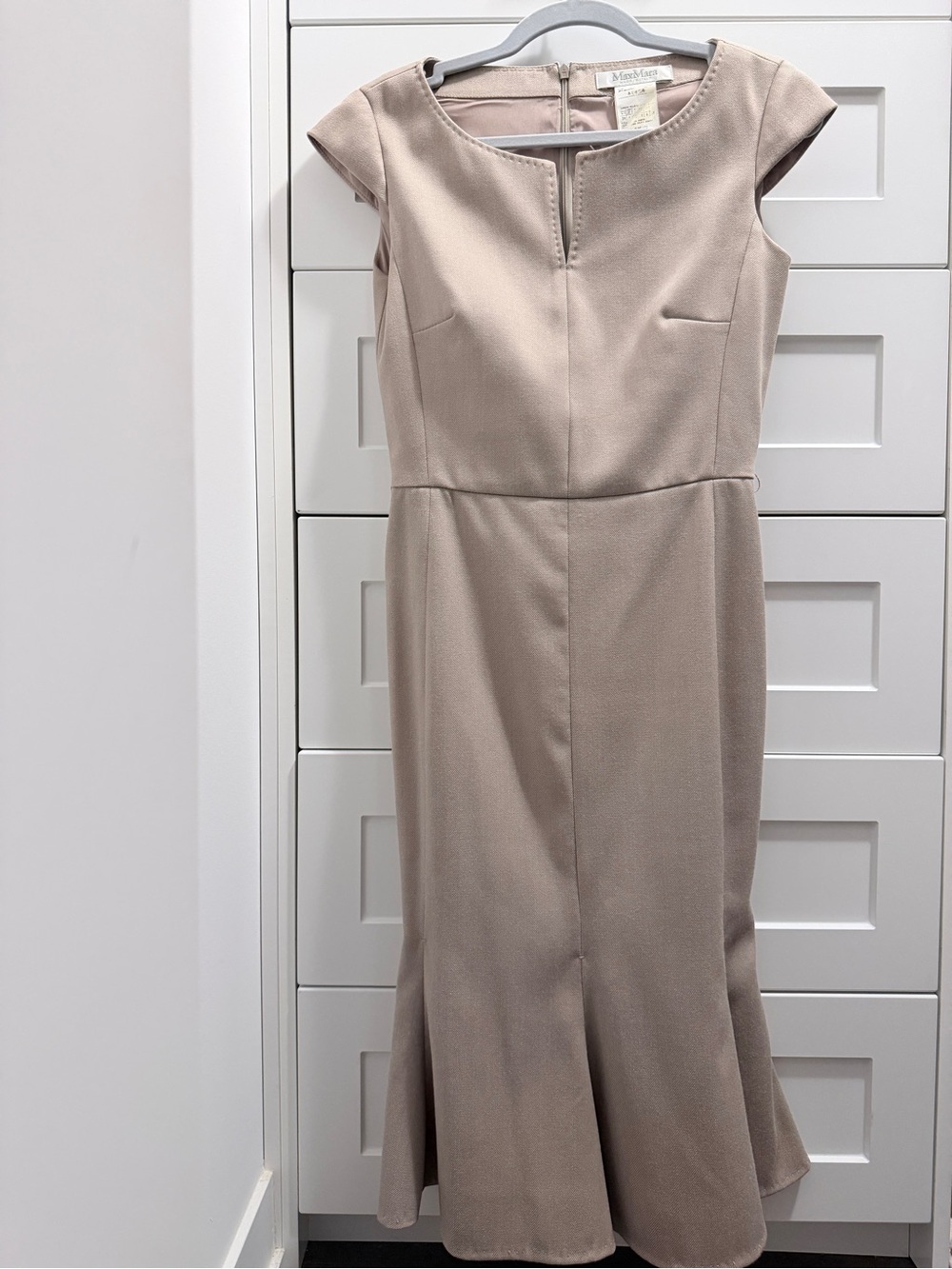 Max Mara Otaria dress Neutral Taupe in Size IT34/US 4 fits XS-S